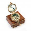 Kompass mit Konvertiertabelle